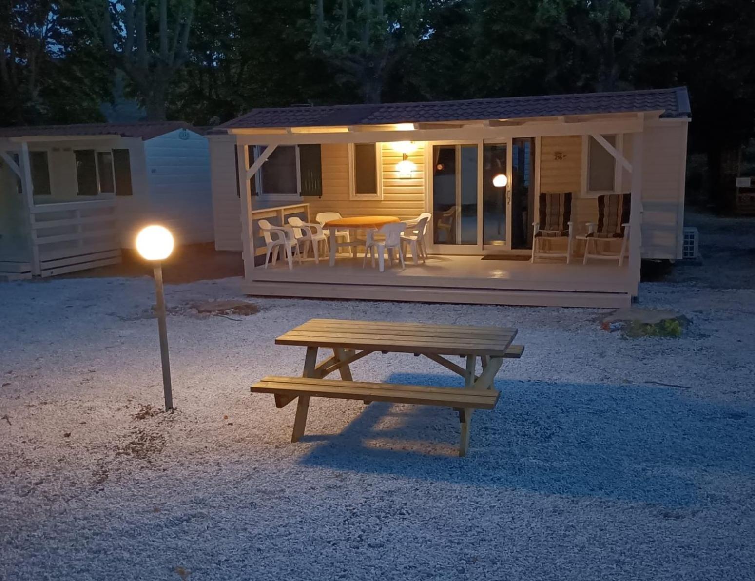 Chalet Camping River Italie Met 2 Slaapkamers Ameglia Dış mekan fotoğraf
