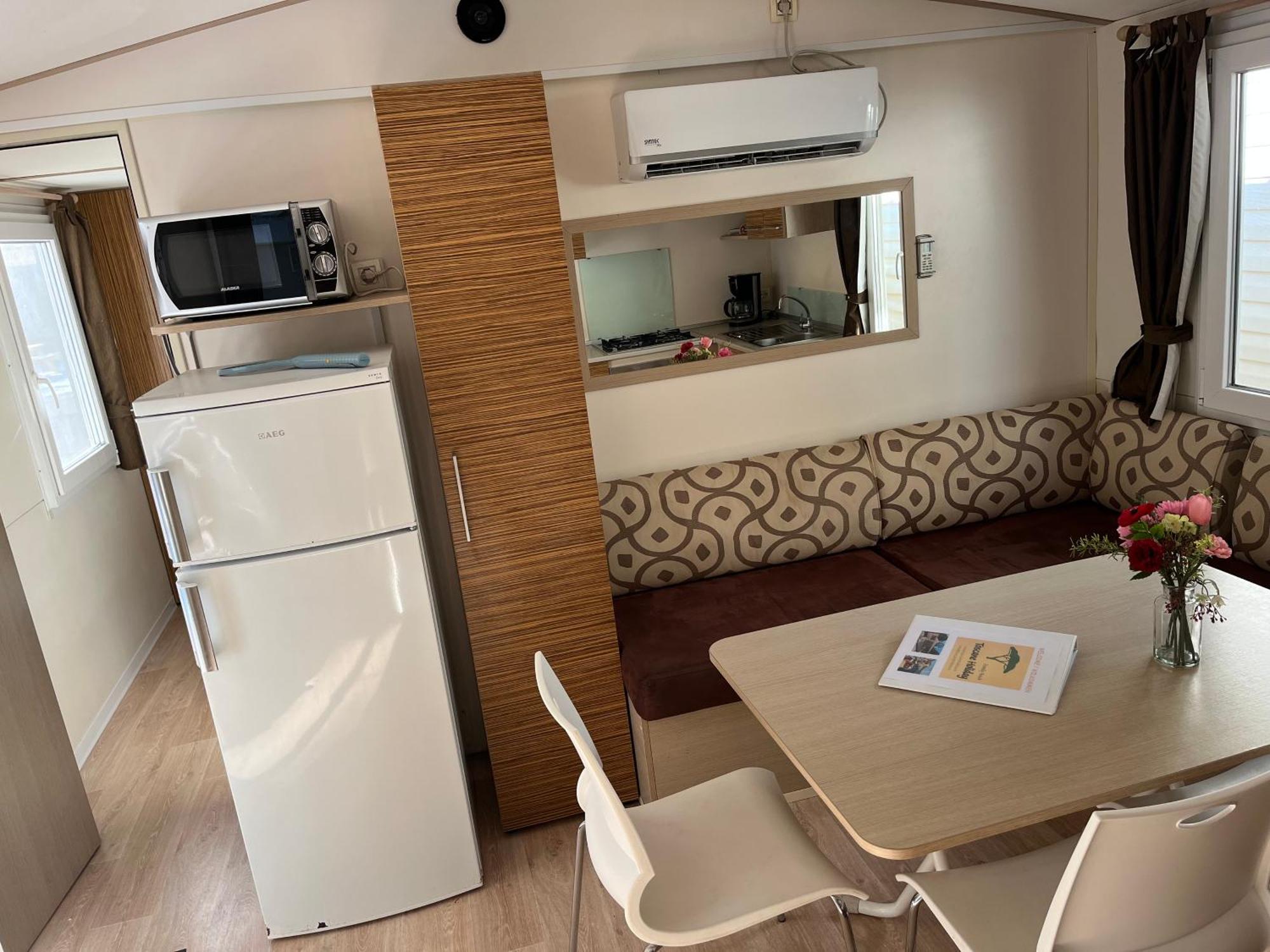 Chalet Camping River Italie Met 2 Slaapkamers Ameglia Dış mekan fotoğraf